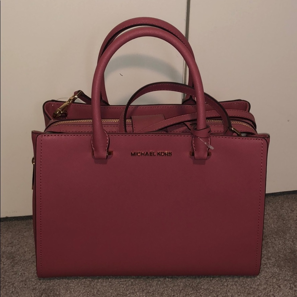 Micheal Kors Purse